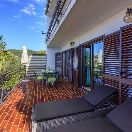 Apartment In 39349 Crikvenica