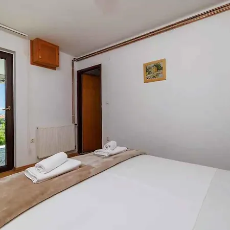 Apartment In 39349 Crikvenica